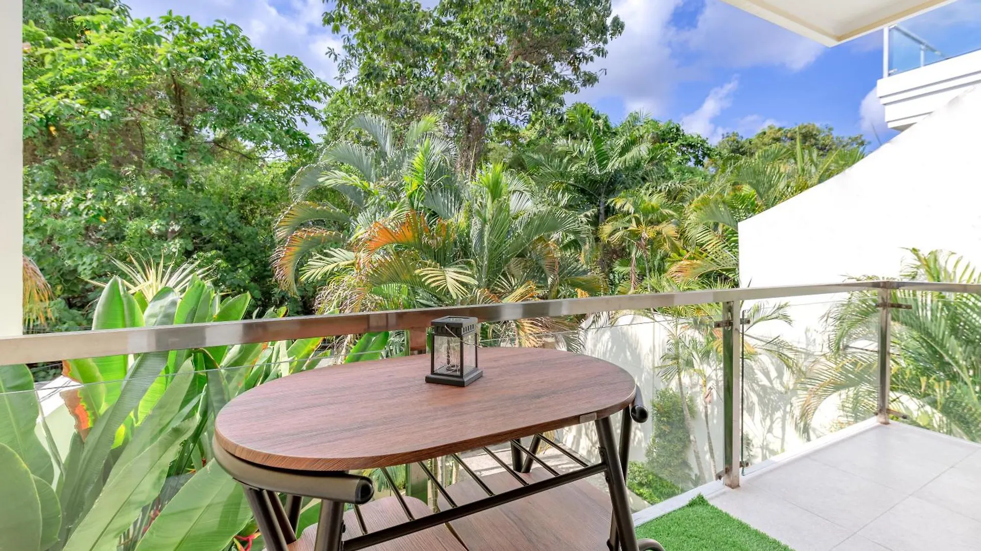 Seminyak Beach Villa Giola Kuta Lombok Indonézia